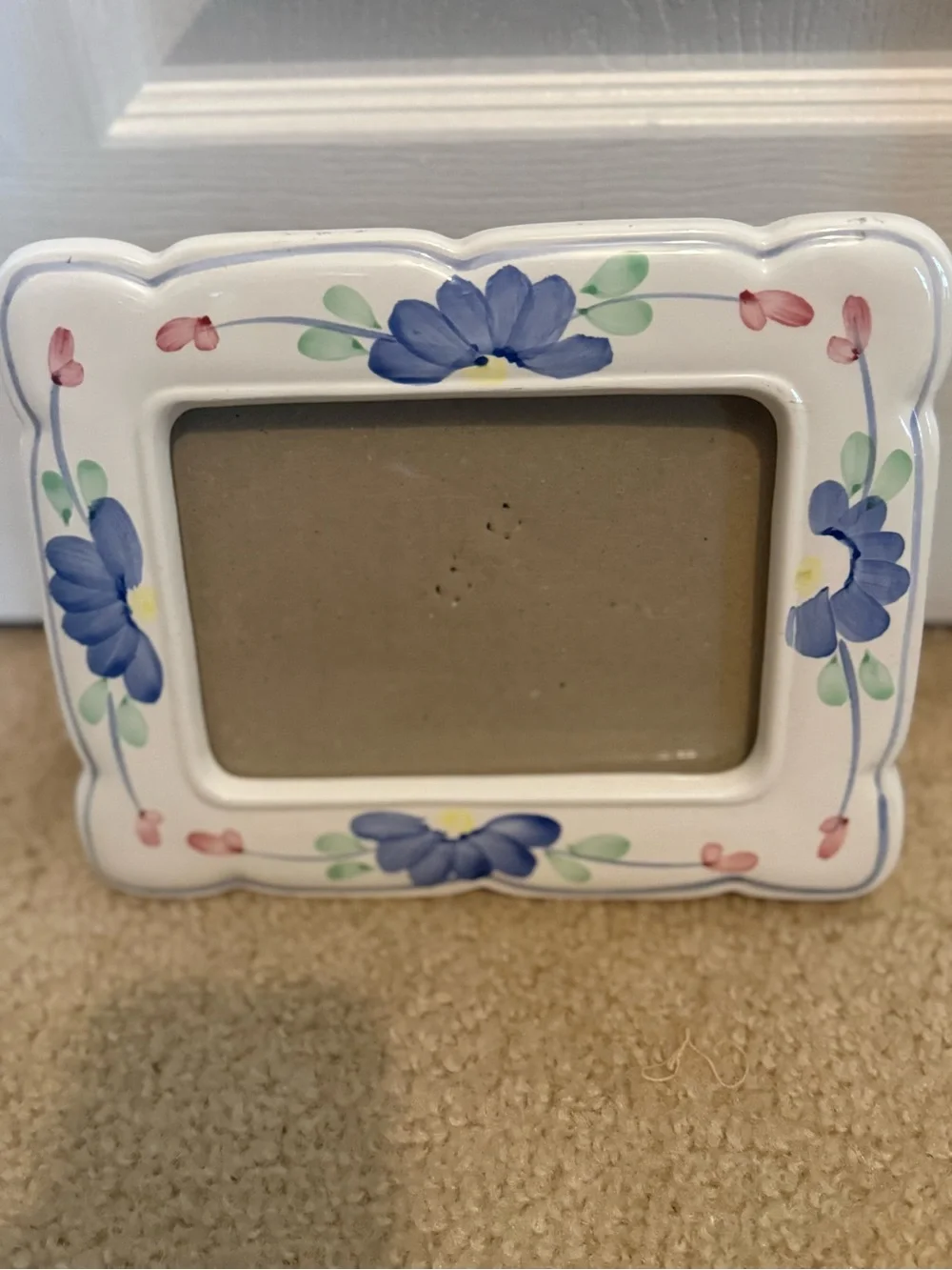 Caleca Giordino Ceramic Floral Picture Frame - White with Blue Flowers